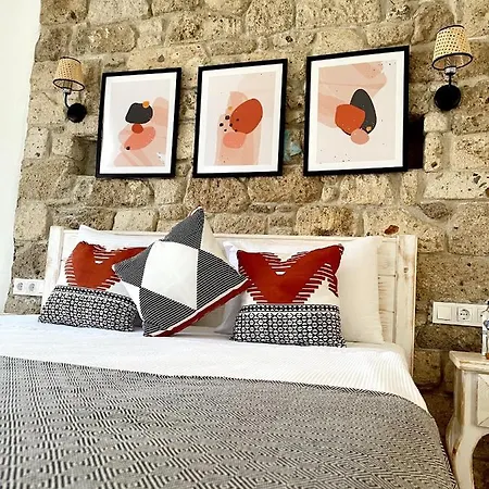 Lulja Alacati Hotell *